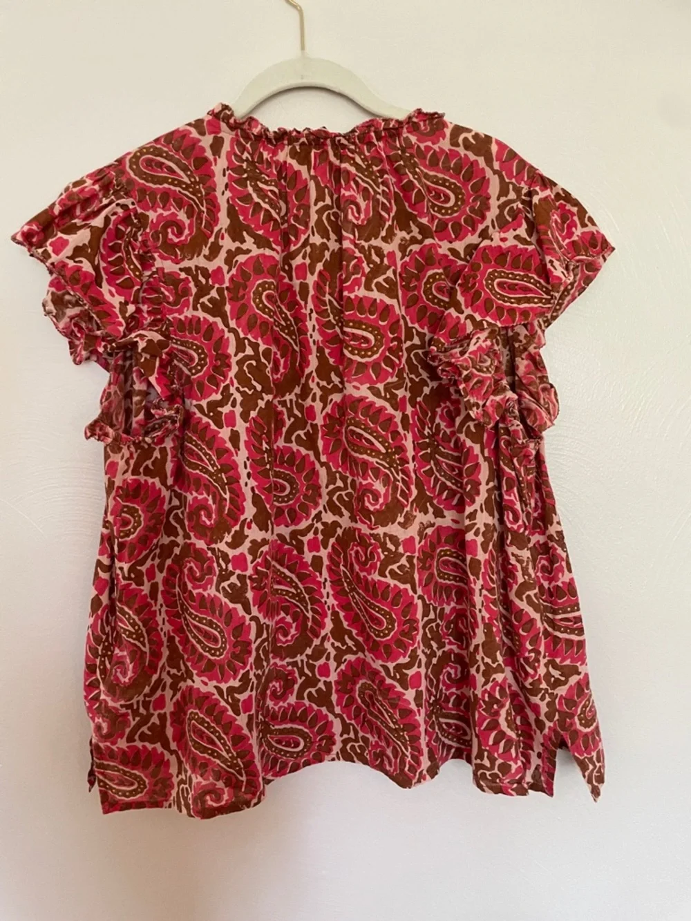 Cleobella Pink and Brown Paisley Ruffled Sleeve Blouse - Picture 2 of 4